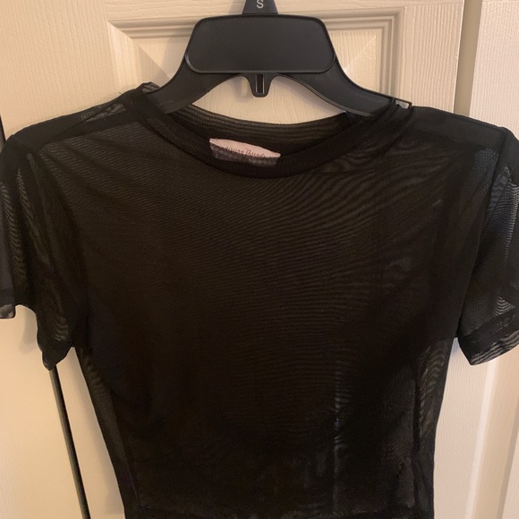 American Threads Mesh Top - Picture 2 of 2